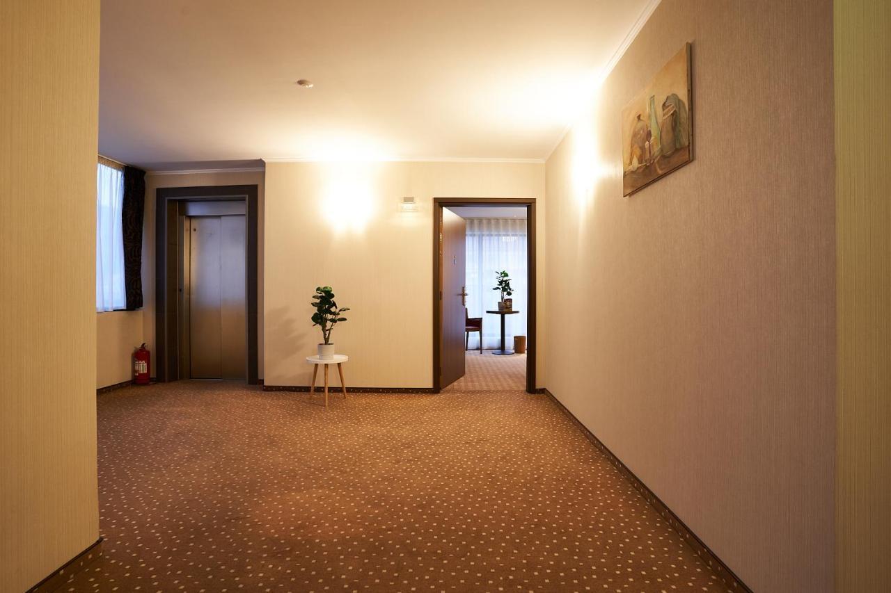 Petrodava One Piatra Neamţ Buitenkant foto